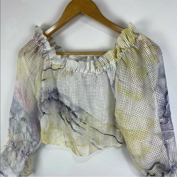 Aje. Cropped Mesh Top Size 6 - Picture 3 of 7